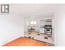 100 MOUNTAIN Avenue N - 35