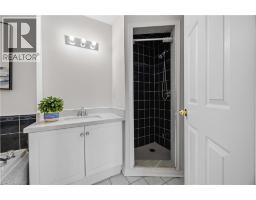 137 STOKELY Crescent - 30