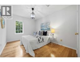 137 STOKELY Crescent - 35