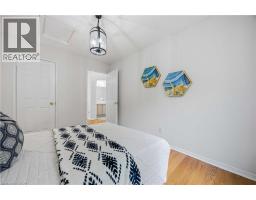 137 STOKELY Crescent - 36