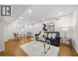 137 STOKELY Crescent - 41