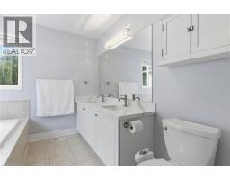 135 BLACKBURN Drive - 26