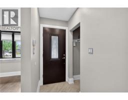 33 KENWOOD Crescent - 4