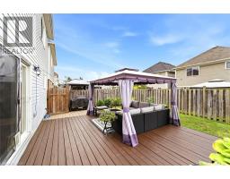 79 CLEGHORN Drive - 40
