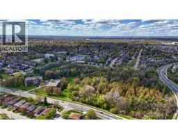 400 CHAMPLAIN Boulevard UnitNo. 404 - 29