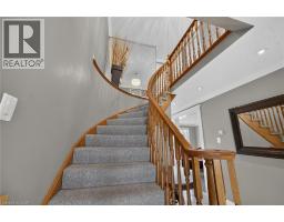 3 RIDGEMOUNT Drive - 25