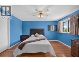 3 RIDGEMOUNT Drive - 34