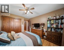 57 TALBOT Street W - 34