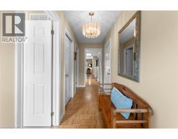 9 KINSMAN Court - 12