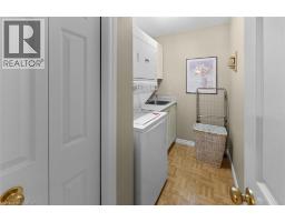 9 KINSMAN Court - 15