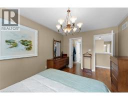 9 KINSMAN Court - 26