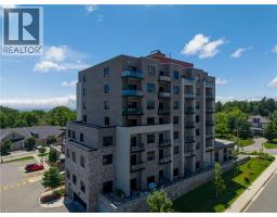 30 HAMILTON Street S UnitNo. 201 - 43