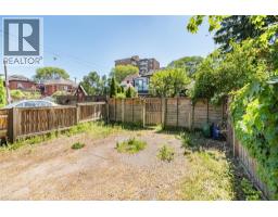 134 ERIE Avenue - 36