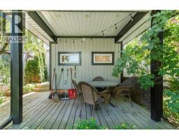 134 ERIE Avenue - 39
