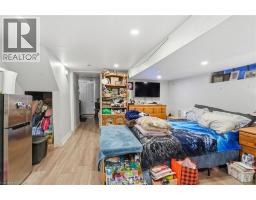 75 NIAGARA Street - 41