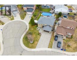 6 REGAL Drive - 42