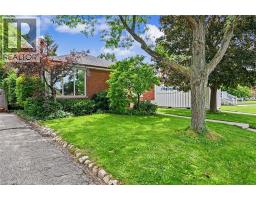 56 EVERTON Place - 1
