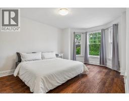 33 SAINT CLAIR Avenue - 19