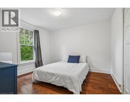 33 SAINT CLAIR Avenue - 20