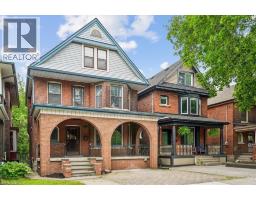 33 SAINT CLAIR Avenue - 3