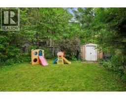 33 SAINT CLAIR Avenue - 31
