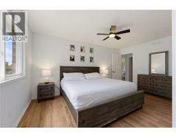 765 REID Crescent - 13