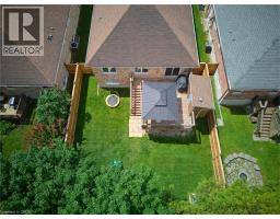 765 REID Crescent - 2