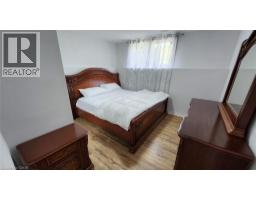 867 & 865 JERSEYVILLE Road W - 35