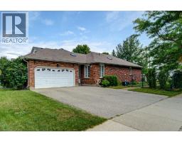 330 LAKE LOUISE Boulevard - 4