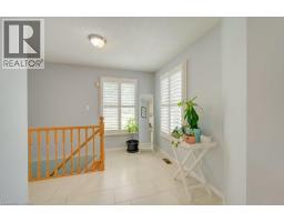 330 LAKE LOUISE Boulevard - 9