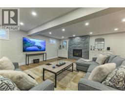 108 WINSTON Street - 23