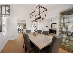 108 WINSTON Street - 5