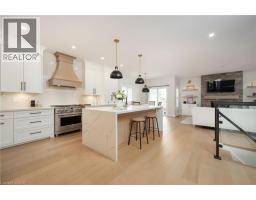 108 WINSTON Street - 6