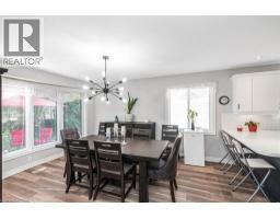26 MAPLEWOOD Court - 11