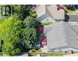 26 MAPLEWOOD Court - 45