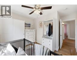 70 GAGE Avenue S - 25