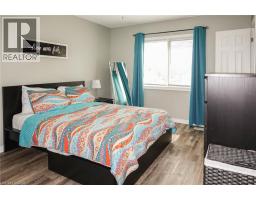 652 SALISBURY Avenue - 13