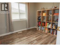 652 SALISBURY Avenue - 15