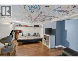 100 ALDERSON Drive - 41