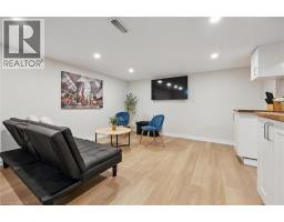 196 WALKER Street - 29