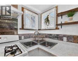 3824 ROXBOROUGH Avenue - 30