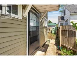 3824 ROXBOROUGH Avenue - 43