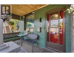 182 CAVELL Avenue - 4