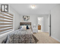 67 STARFIRE Crescent - 36