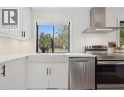 490 GARAFRAXA Street E - 22