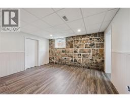 490 GARAFRAXA Street E - 36