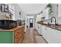 309 COMMANDO Street - 9
