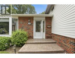 504 KENMARR Crescent - 3