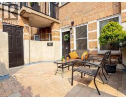 760 LAWRENCE Avenue UnitNo. 76 - 28