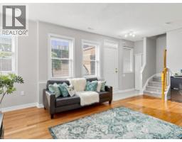 760 LAWRENCE Avenue UnitNo. 76 - 3